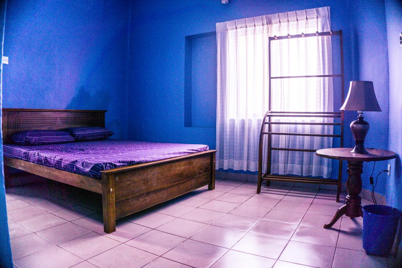 Lbl Colombo Hostel Buitenkant foto