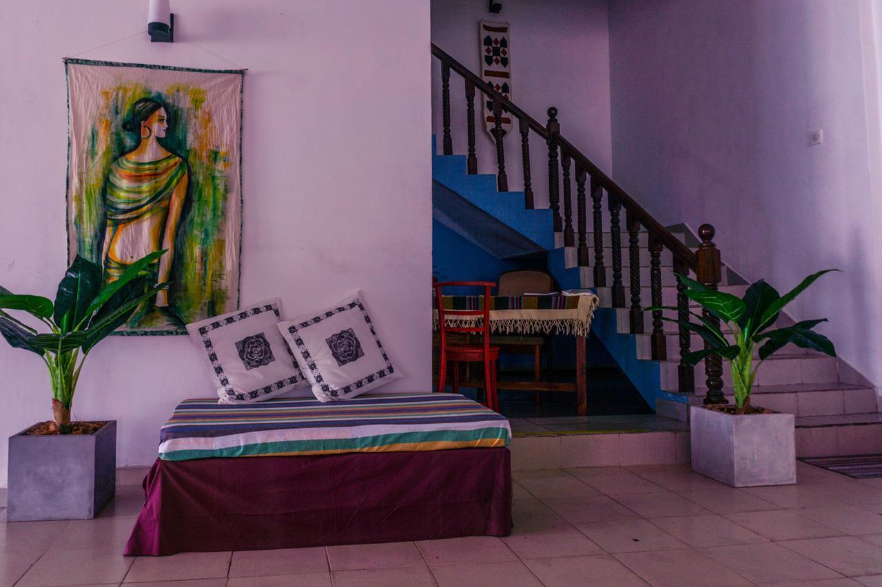 Lbl Colombo Hostel Buitenkant foto