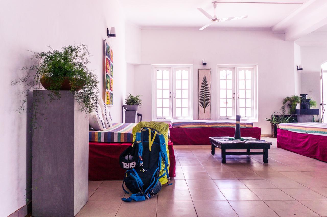 Lbl Colombo Hostel Buitenkant foto