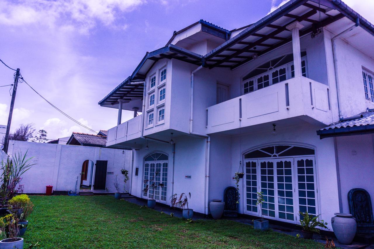 Lbl Colombo Hostel Buitenkant foto